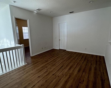 844 Spring Oak Circle - Photo Thumbnail 21
