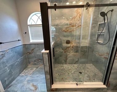844 Spring Oak Circle - Photo Thumbnail 12