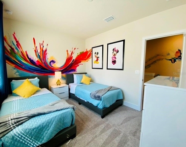 17214 Blessing Drive - Photo Thumbnail 7