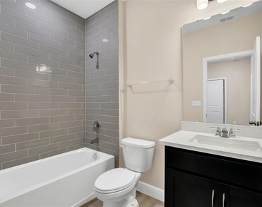 2953 Voyager Avenue - Photo Thumbnail 21