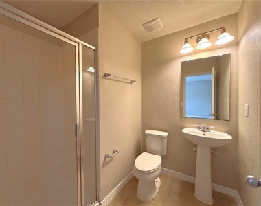 5110 Adelaide Drive - Photo Thumbnail 19