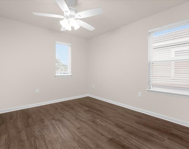 6162 Glory Bower Drive - Photo Thumbnail 15