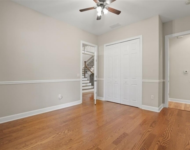 5554 Palm Lake Circle - Photo Thumbnail 39