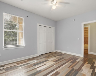 5554 Palm Lake Circle - Photo Thumbnail 60