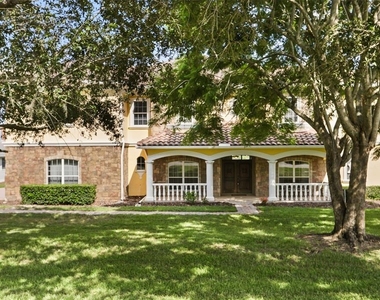 5554 Palm Lake Circle - Photo Thumbnail 4