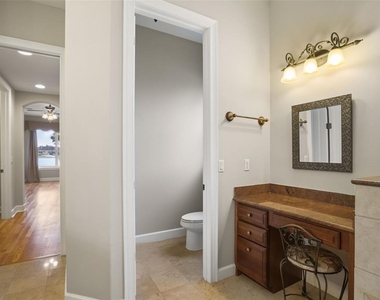 5554 Palm Lake Circle - Photo Thumbnail 36