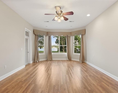 5554 Palm Lake Circle - Photo Thumbnail 31