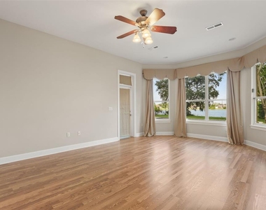 5554 Palm Lake Circle - Photo Thumbnail 30