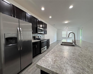 2980 Scarlett Drive - Photo Thumbnail 9