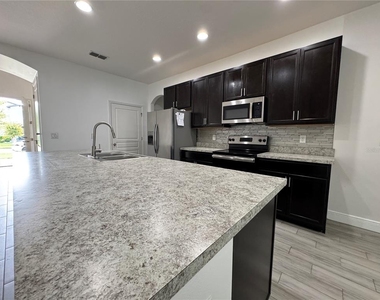 2980 Scarlett Drive - Photo Thumbnail 4