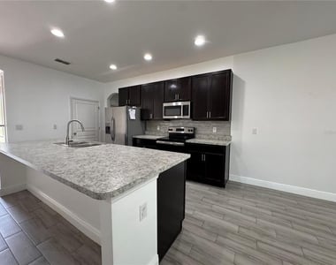 2980 Scarlett Drive - Photo Thumbnail 10