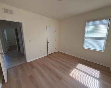 308 Sofia Lane - Photo Thumbnail 27