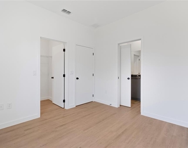 3261 Tranquil Trail - Photo Thumbnail 9