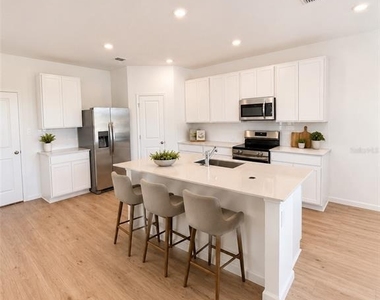 3055 Granite Ridge Avenue - Photo Thumbnail 5