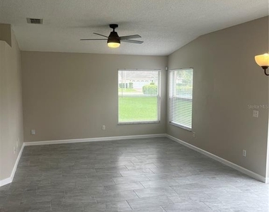 1116 Jessamine Lake Court - Photo Thumbnail 8