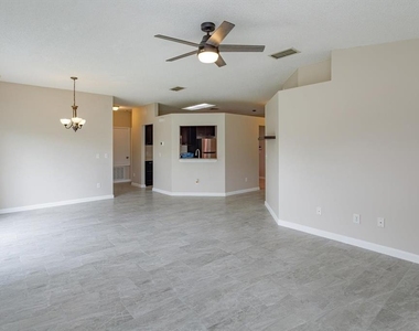 1116 Jessamine Lake Court - Photo Thumbnail 4