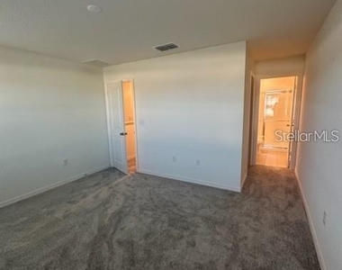 1548 Mirabella Circle - Photo Thumbnail 4