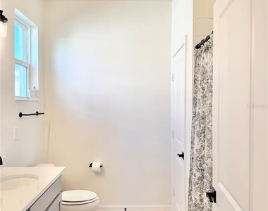 639 Alder Lane - Photo Thumbnail 12