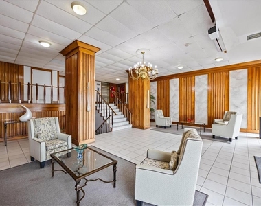 7200 Sunshine Skyway Lane S - Photo Thumbnail 26