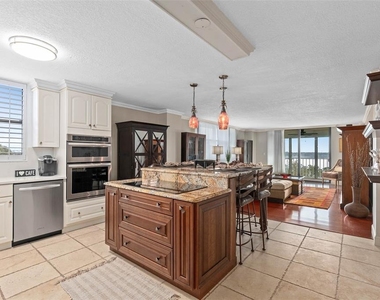 1100 S Orlando Avenue - Photo Thumbnail 24