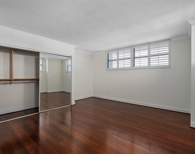 1100 S Orlando Avenue - Photo Thumbnail 14