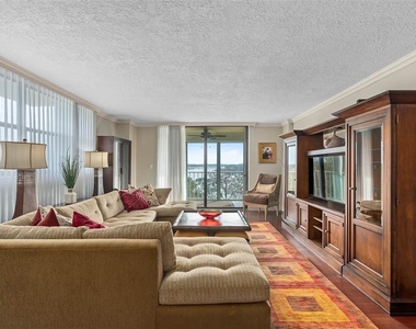 1100 S Orlando Avenue - Photo Thumbnail 22