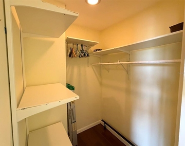 2570 Shadybranch Drive - Photo Thumbnail 18