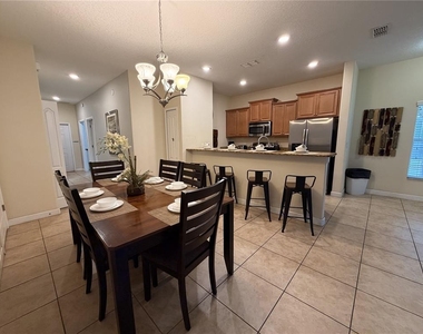 2931 Banana Palm Drive - Photo Thumbnail 7