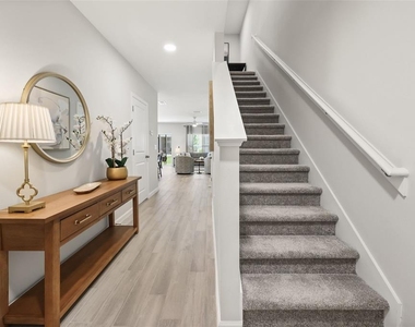 14937 Harvest Street - Photo Thumbnail 12