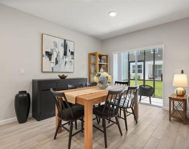 14937 Harvest Street - Photo Thumbnail 5