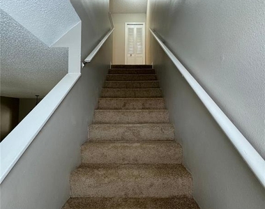 1643 Sandy Point Square - Photo Thumbnail 10