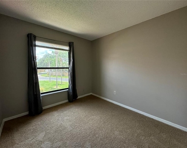 1643 Sandy Point Square - Photo Thumbnail 15