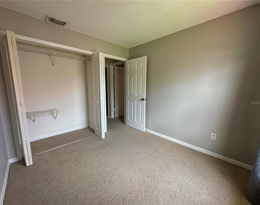 1643 Sandy Point Square - Photo Thumbnail 17