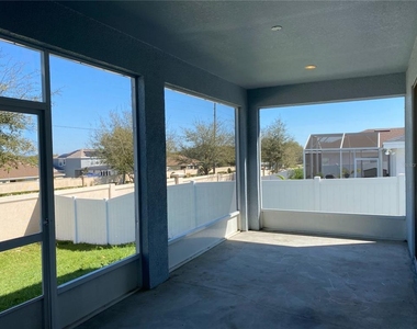 481 Pheasant Drive - Photo Thumbnail 14