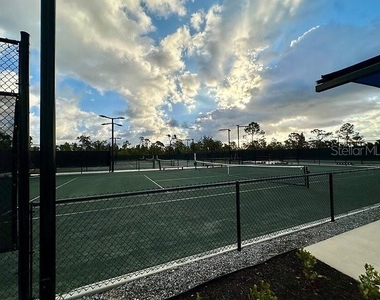 12440 Wellen Golf Street - Photo Thumbnail 31