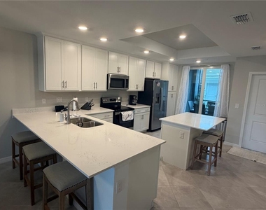12440 Wellen Golf Street - Photo Thumbnail 5