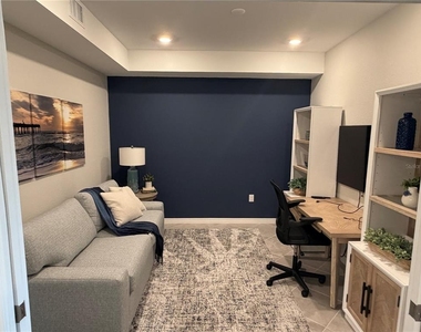 12440 Wellen Golf Street - Photo Thumbnail 14