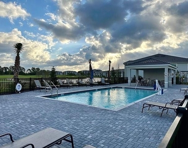 12440 Wellen Golf Street - Photo Thumbnail 26
