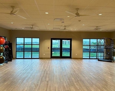 12440 Wellen Golf Street - Photo Thumbnail 29