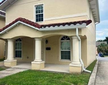 421 E Park Street - Photo Thumbnail 14