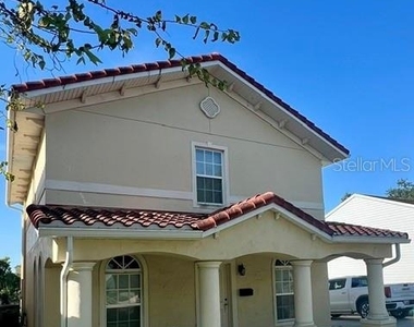 421 E Park Street - Photo Thumbnail 1