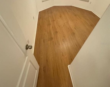 7249 Twin Cedar Lane - Photo Thumbnail 25