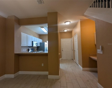 4872 Nw 42nd Road - Photo Thumbnail 12