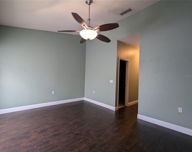 4872 Nw 42nd Road - Photo Thumbnail 35