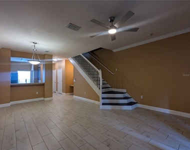 4872 Nw 42nd Road - Photo Thumbnail 13
