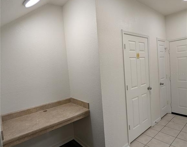 4833 Nw 46th Place - Photo Thumbnail 45