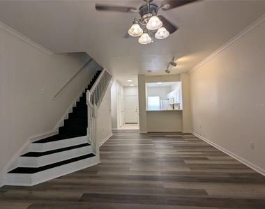 4833 Nw 46th Place - Photo Thumbnail 43