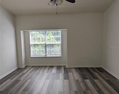 4833 Nw 46th Place - Photo Thumbnail 29