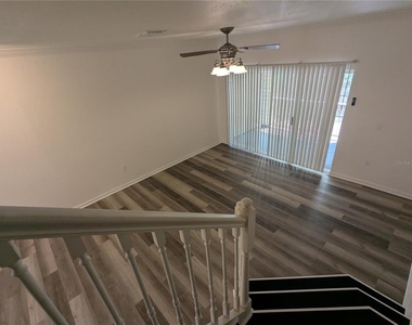 4833 Nw 46th Place - Photo Thumbnail 40