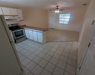 824 N Saint Clair Abrams Avenue - Photo Thumbnail 9